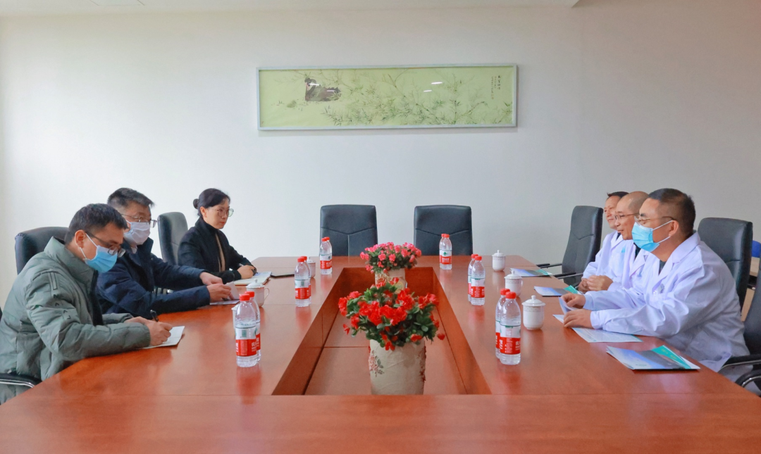 【高新資訊】?jī)?nèi)江衛(wèi)生與健康職業(yè)學(xué)院到我院參觀交流